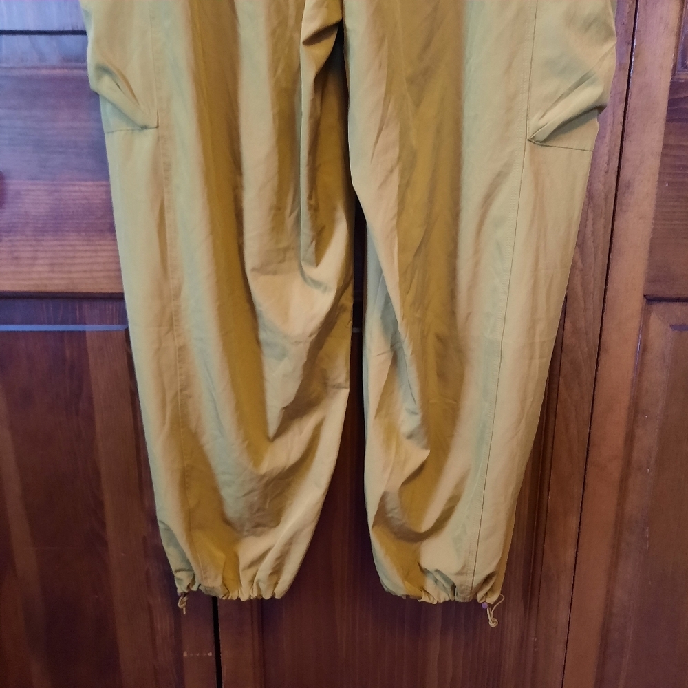 Fabletics Eleanor Cargo Track Pants Warm Olive High-rise Wide Leg Size 3X - Picture 15 of 15